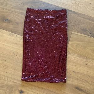 Top shop,size 8, burgundy red, sequin pencil skirt